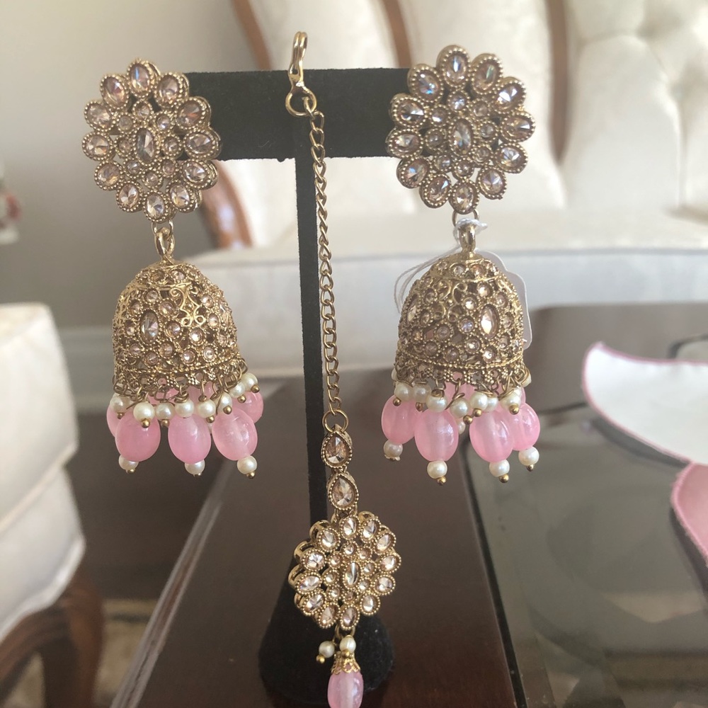 Indian style jewellery